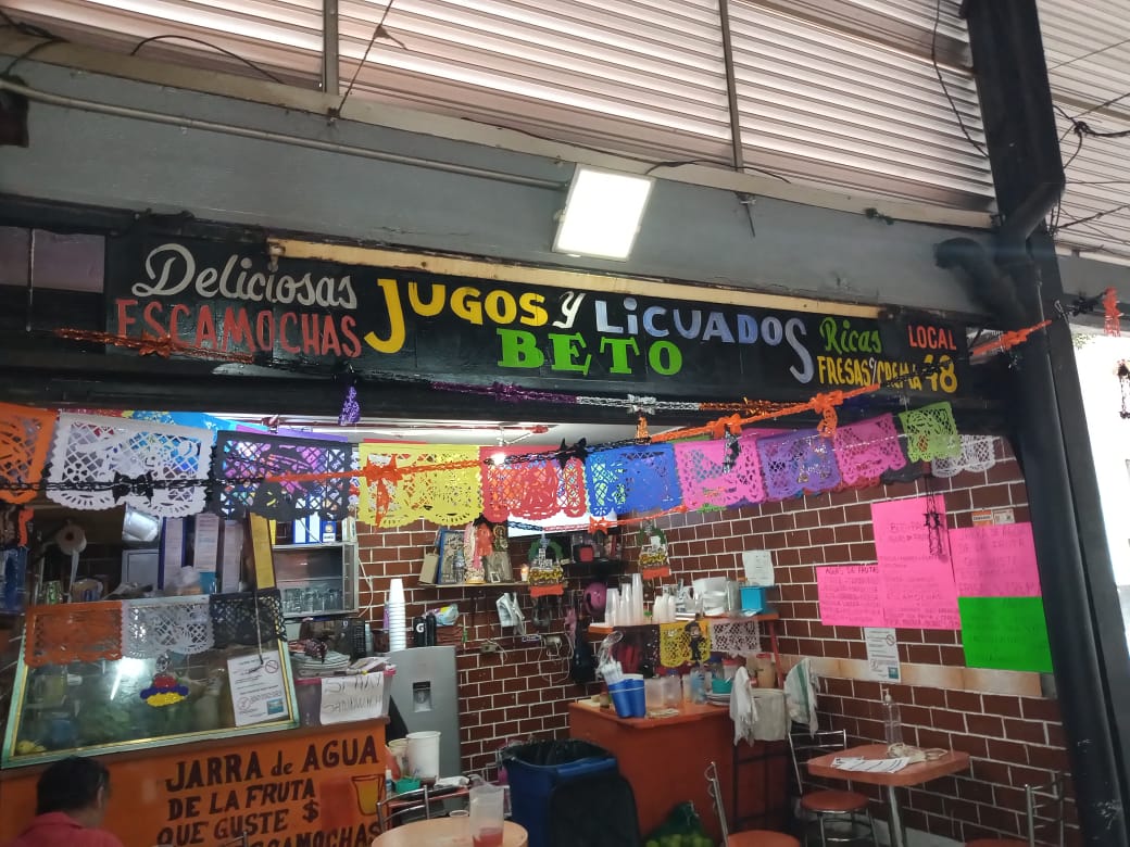 Mercado San Camilito - Jugos y Licuados Beto y Pau